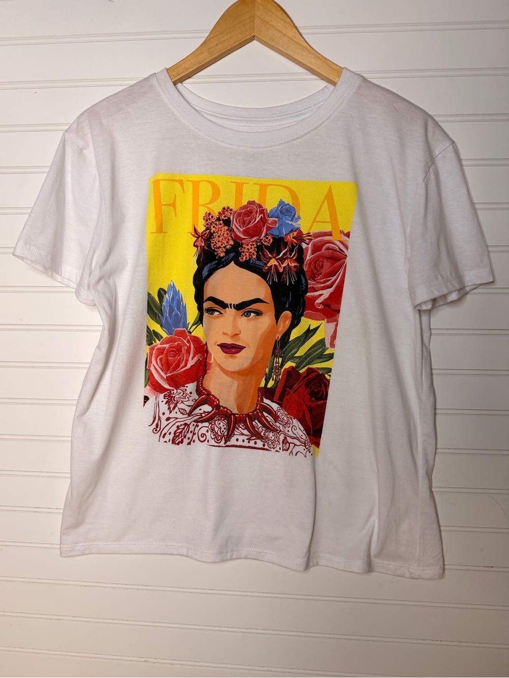 Frida Kahlo “Viva La Vida” Graphic Tee White Sz M NWOT